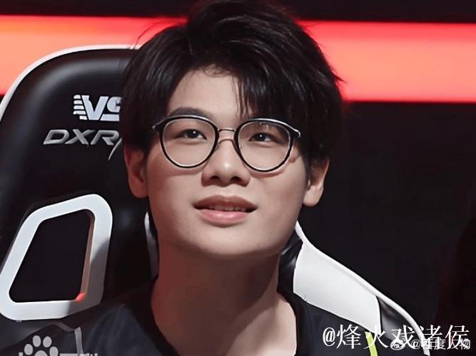 2025百度电竞风云人物榜：一诺、无畏、九尾、花海、33Svan