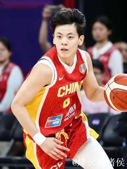 杨舒予狂砍25分 中国女篮90-81击败尤文图特 杨舒予狂砍25分 中国女篮90-81击败尤文图特