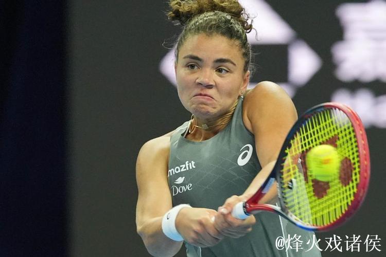 中网综述：辛纳登顶 女单意外频出